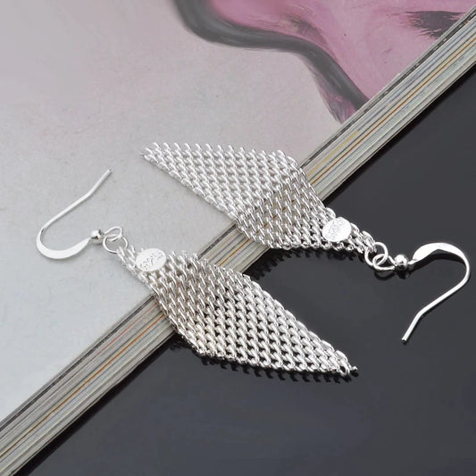 McAllistter – 925 Sterling Silver Knitted Dangle Earring.