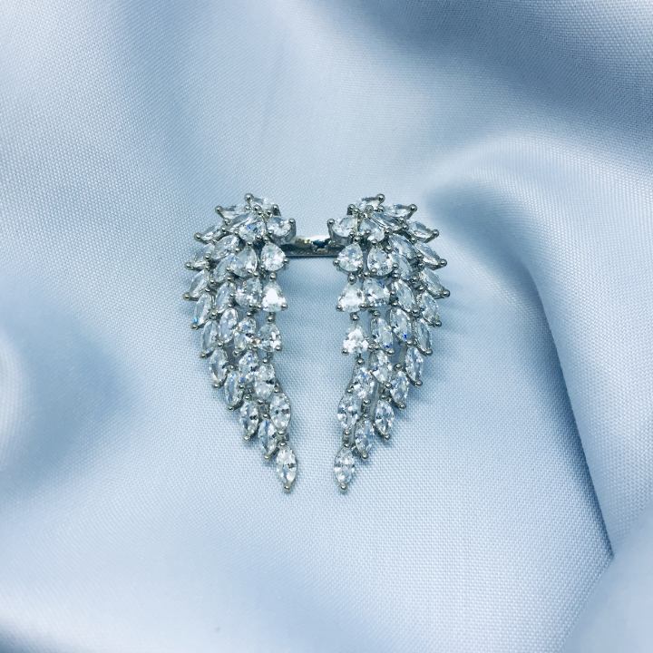 McAllistter – Silver Angel Wing Cocktail Ring