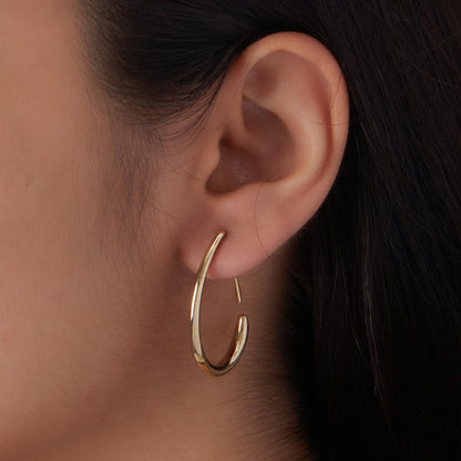 McAllistter – 18K Gold-Plated C Shaped Earring.